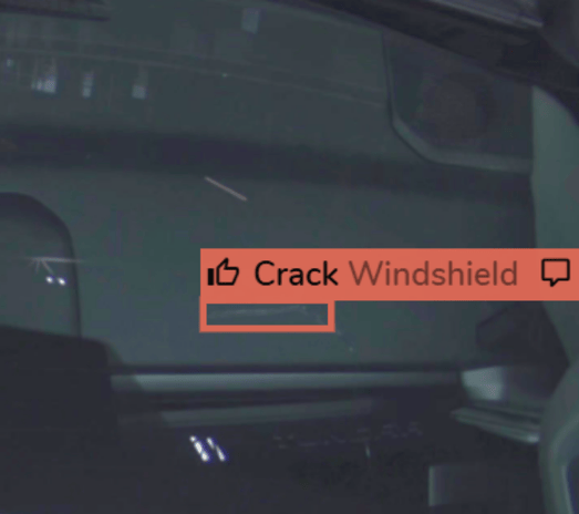 KI-Erkennung eines Risses in der Windschutzscheibe